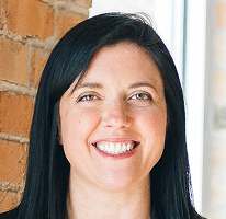 Sophie Hartwell, membre de l’équipe du service support client, en portrait